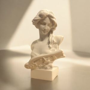 Beeldje Artemis